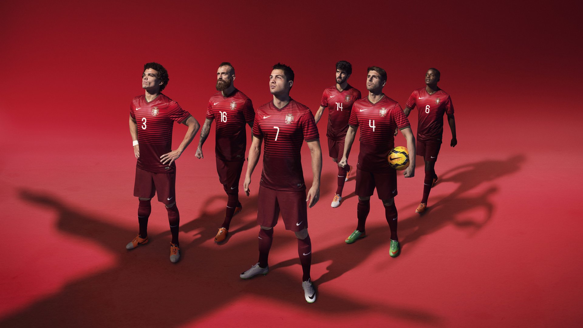 前助教揭秘!拉什福德该主罚巴萨任意球,他缺的是保护,拉什福德边锋